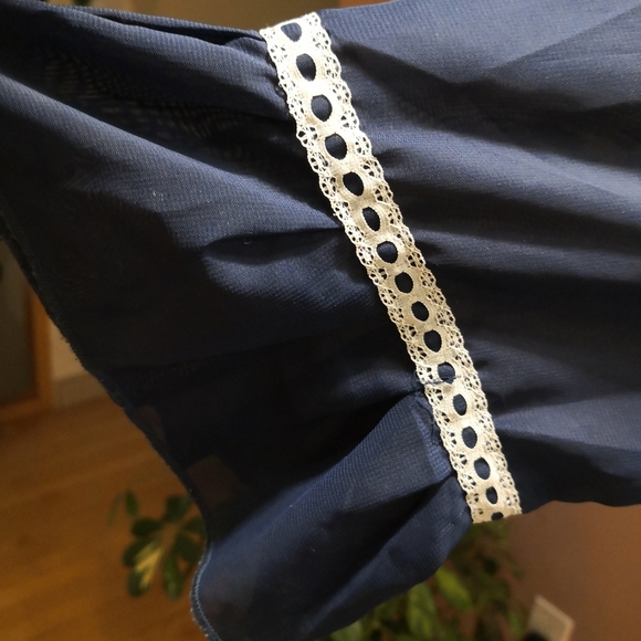 Bohemian style top - Picture 3 of 4